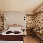 Raymar Hotel 4*