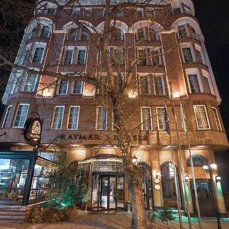 Hotel Raymar