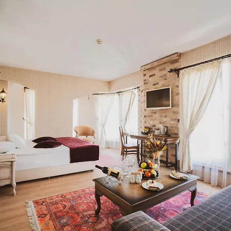Hotel Raymar