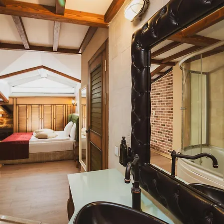 Hotel Raymar 4*